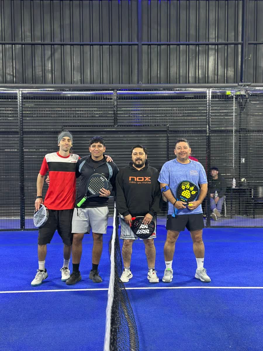 Jugador del Primer Torneo Junio 2026 en la cancha de Muzzaga